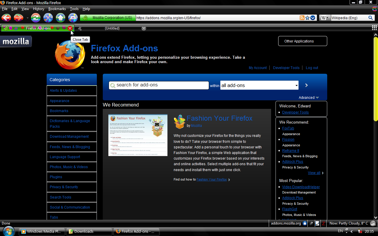 Charming Firefox theme (tabs on bottom) by maxxdogg on DeviantArt