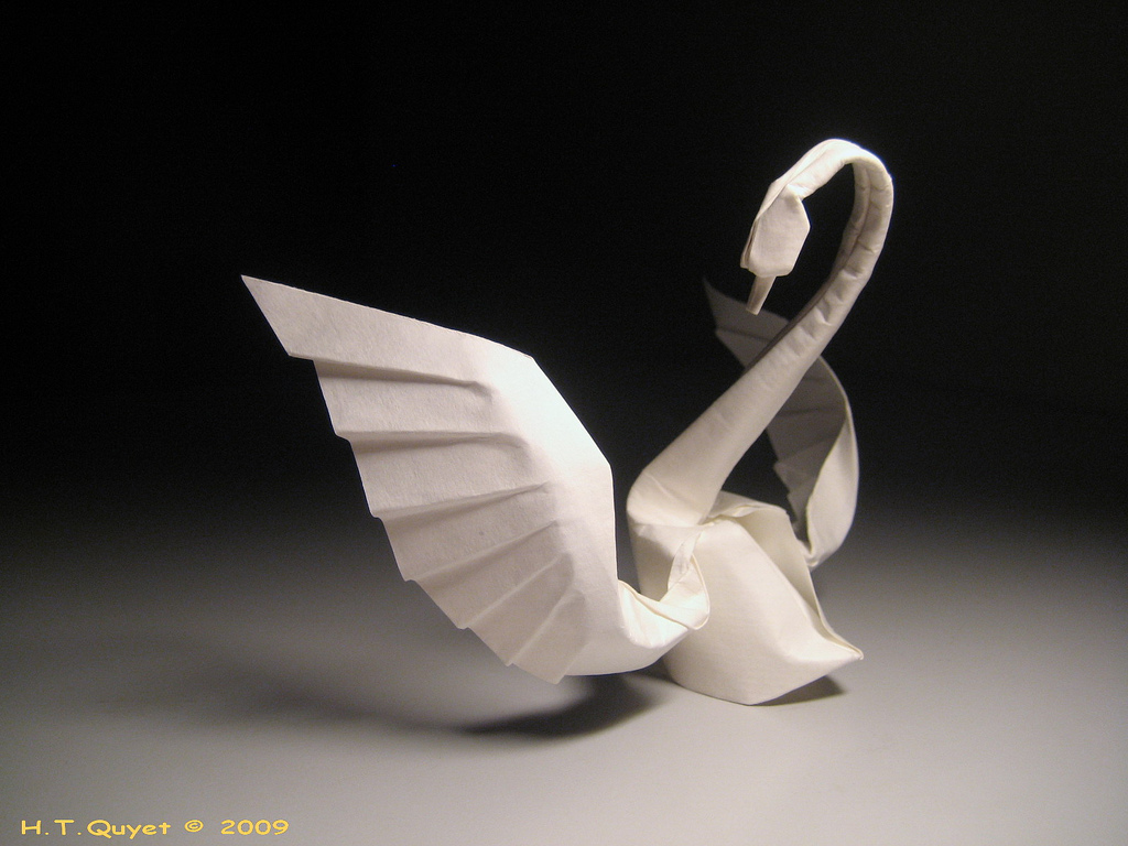 50 Fantastic Examples Of Origami Art Work - Designbeep