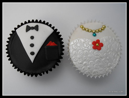 decorated cupcakes