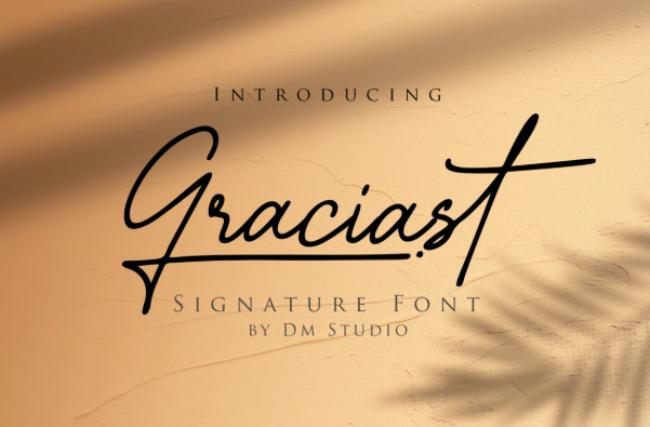 Graciast graduation font
