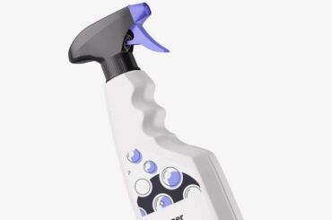Spray Bottle Mockup