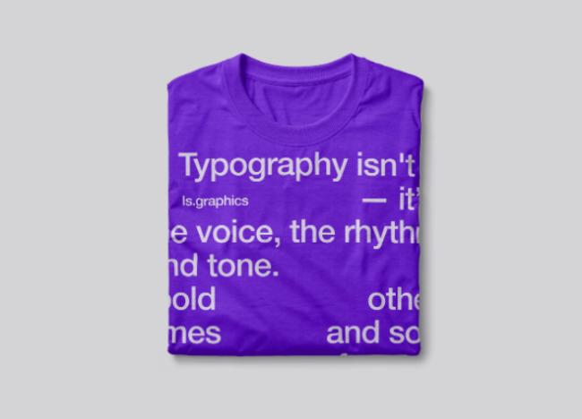 free t-shirt mockup