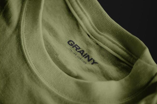 free t-shirt mockup