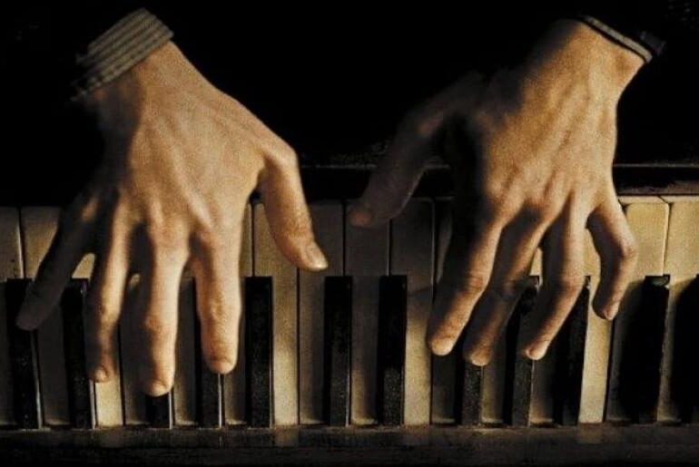 the pianist font