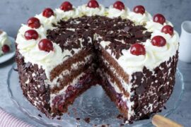 Best Schwarzwalder Kirschtorte Near Me
