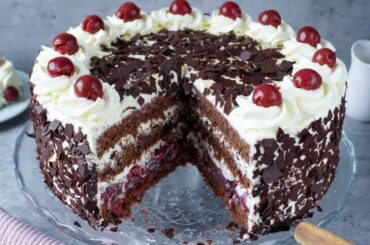 Best Schwarzwalder Kirschtorte Near Me