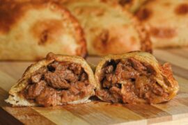Best Empanada de Carne Cortada a Cuchillo Near Me